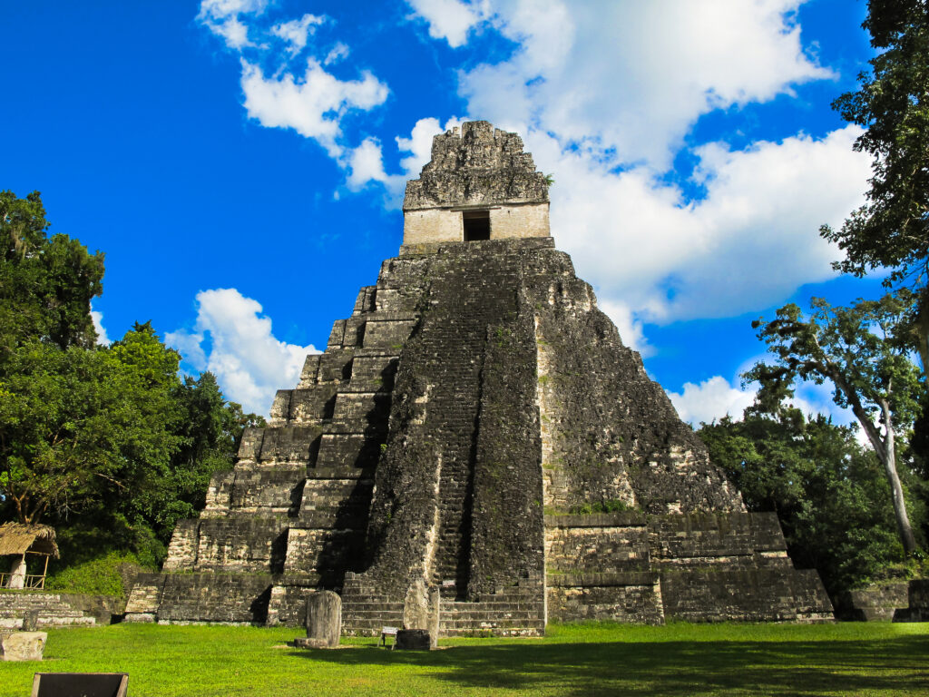Tikal (Temple IV)